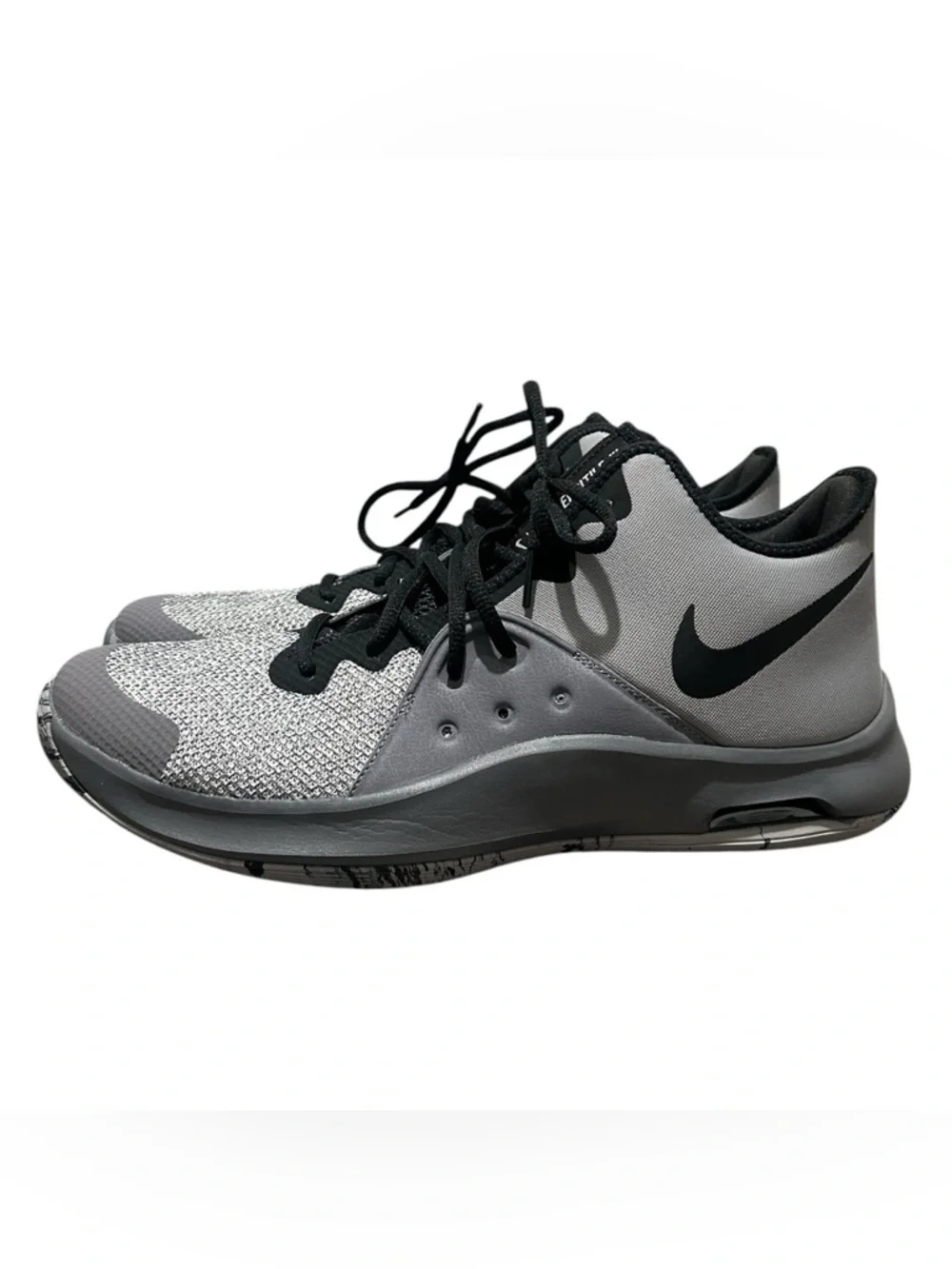 Nike Air Versitile III Basketball Shoes in the Atmosphere Grey and Black Sz 12